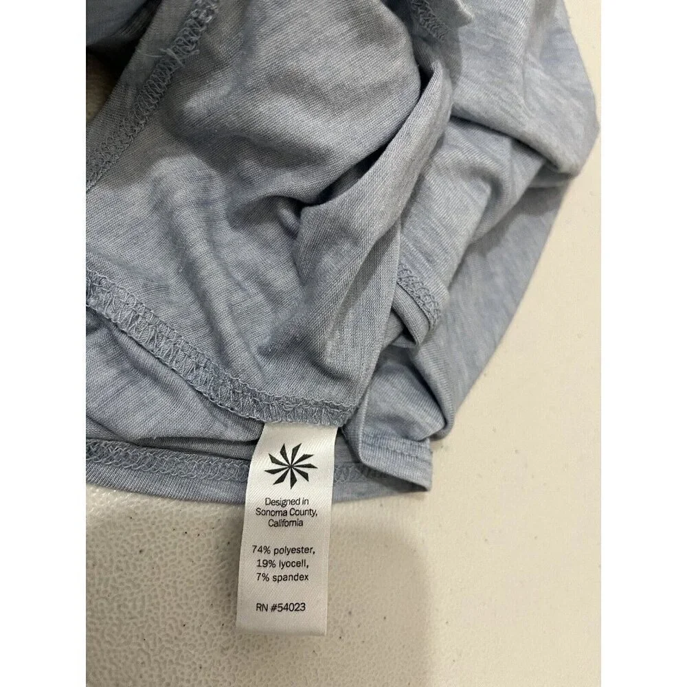 Athleta Long Sleeve Shirt Twisted Back Size Small Blue